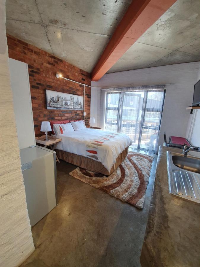 Kaleaba House In Vibey Maboneng Precint Lejlighed Johannesburg Eksteriør billede